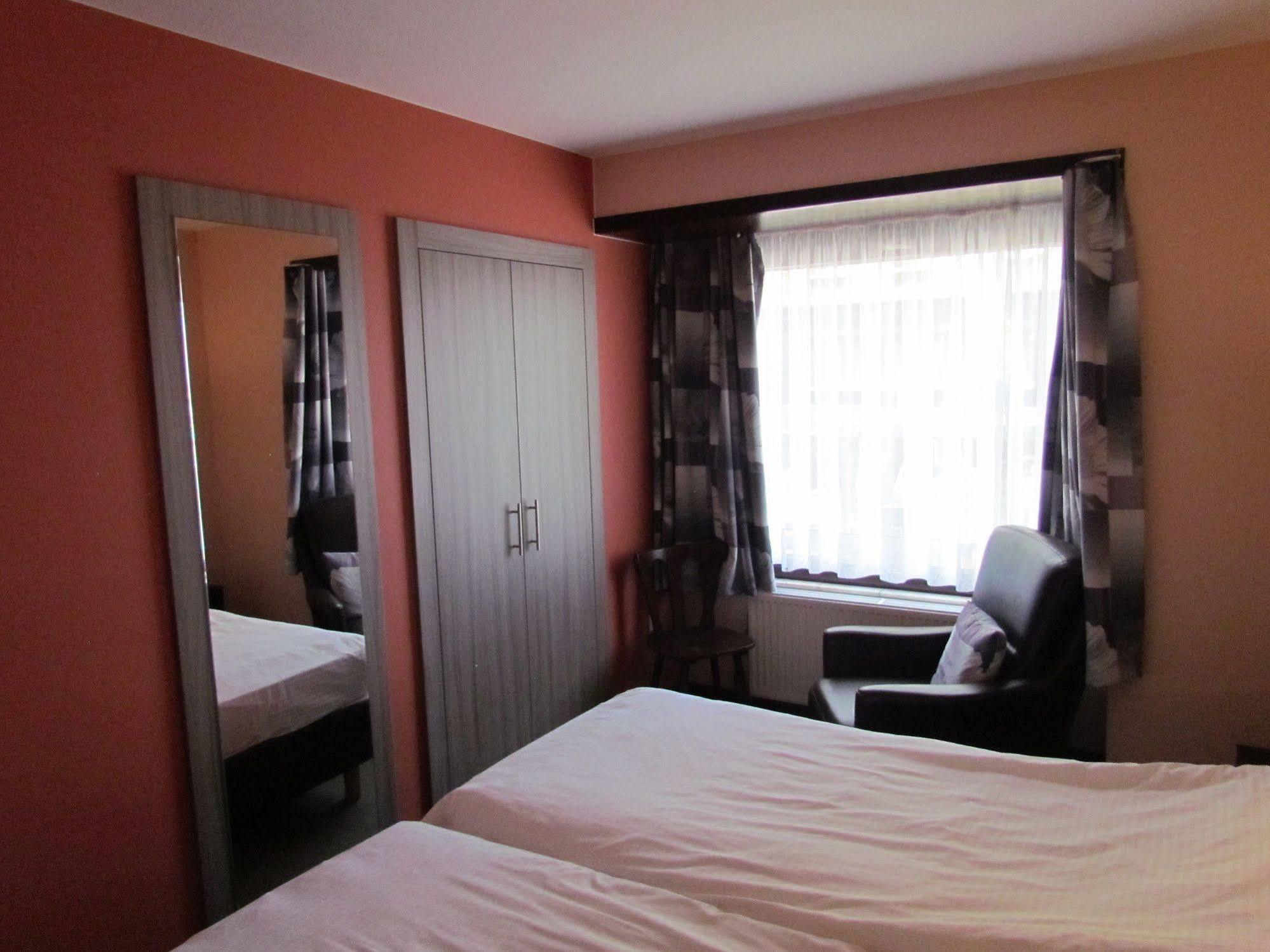 Hotel Uilenspiegel Nieuport Extérieur photo